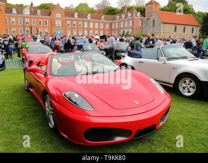 Rouge Ferrari F430 Spider à pied Park pour Supercar Dimanche, Henley-on-Thames, Royaume-Uni Banque D'Images