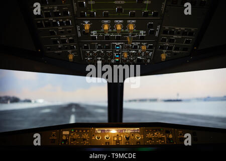 Voir l'atterrissage de pare-brise de l'avion Banque D'Images