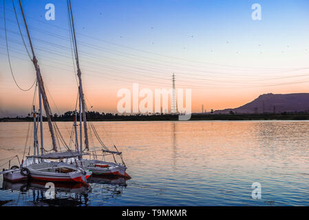 Bateaux amarrés sur le Nil Banque D'Images