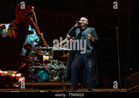 18 mai 2019 - Columbus, Ohio, États-Unis - DAVID DRAIMAN de perturbé pendant le Festival de musique de Sonic Temple au stade MAPFRE à Columbus, Ohio (crédit Image : © Daniel DeSlover/Zuma sur le fil) Banque D'Images