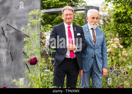 Londres, Royaume-Uni. 20 mai 2019. Alan Titchmarsh et Sir Roy Strong à la vie vivaces Jardin. Appuyez sur Jour à la 2019 RHS Chelsea Flower Show. Photo : Bettina Strenske/Alamy Live News Banque D'Images