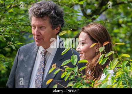 Londres, Royaume-Uni. 20 mai, 2019. La duchesse de Cambridge quitte après une visite - la RHS Retour à la nature, jardin, conçu par Son Altesse Royale la duchesse de Cambridge avec Andrée Davies et Adam White - Appuyez sur preview journée à la RHS Chelsea Flower Show. Crédit : Guy Bell/Alamy Live News Banque D'Images