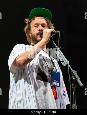 19 mai 2019 - Columbus, Ohio, États-Unis - Comédien PAULY SHORE durant la Sonic Temple Music Festival au stade de MAPFRE à Columbus, Ohio (crédit Image : © Daniel DeSlover/Zuma sur le fil) Banque D'Images