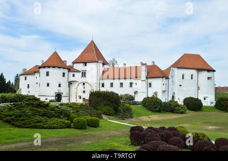 Vieille ville de Varaždin - château médiéval en Croatie Banque D'Images