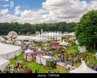 Vue aérienne de RHS Jardinage Tatton Park Show qui a lieu chaque année à Cheshire, Royaume-Uni. Banque D'Images