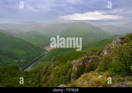 Vue du haut de la montagne Kablar en Serbie Banque D'Images