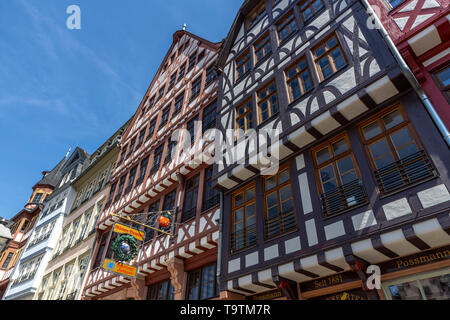 Le Ršmer, à l'Hôtel de ville de Frankfurt am Main, Ršmerberg Platz, symbole de la ville, rangées de maisons, Samstagsberg Banque D'Images