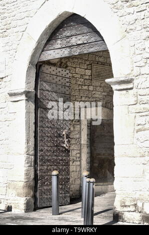 Porta del Loco San Francesco Gate ou porte de ville. La porte principale de la vieille ville de Saint-Marin Banque D'Images