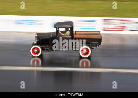 VHRA Ressortissants Vintage réunion de courses, Santa Pod Raceway, Avril 2019 Banque D'Images