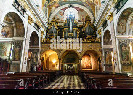 Ljubljana, Slovénie - le 26 octobre 2018 : l'intérieur de la cathédrale Saint-Nicolas ou la Cathédrale de Ljubljana Banque D'Images