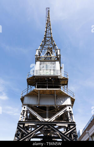 BRISTOL, Royaume-Uni - Mai 14 : Vue d'une grue électrique par la rivière Avon à Bristol le 14 mai, 2019 Banque D'Images