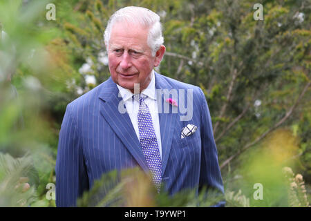 Le Prince de Galles lors d'une visite aux jardins botaniques de Kilmacurragh sont deux, Co Wicklow, le deuxième jour de la visite royale à l'Irlande. Banque D'Images