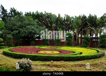 Jardinage décoration design et style chinois Yin Yang Tian Tan de motif dans le Jardin du temple Tiantan à Shanghai ville ou Swatow city le 7 mai 2018 dans C Banque D'Images