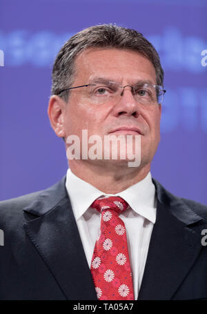 Belgique, Bruxelles, le 2018/09/14 : conférence de presse sur les changements saisonniers réveil avec Maros Sefcovic, Vice-président de la Commission de l'énergie pour l'Unio Banque D'Images