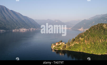 Villa Balbianello, vue aérienne. Lac de Côme, Italie. Banque D'Images