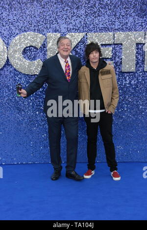 Londres - 20 MAI 2019 : Stephen Fry et Elliott Spencer assiste à la première du film Rocketman Banque D'Images