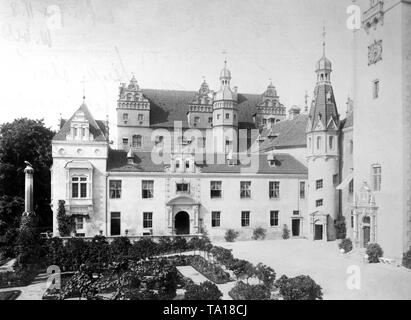 Aile ouest du château de Boitzenburg, le siège de la famille d'Arnim, Uckermark, la Prusse. Photo non datée. Banque D'Images