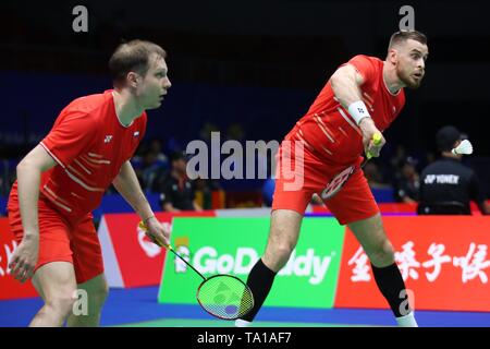 Nanning, Chine, région autonome Zhuang du Guangxi. 21 mai, 2019. Vladimir Ivanov(R)/Ivan Sozonov en concurrence de la Russie au cours de la Men's match de double contre/Kittinupong Phuangphuapet Kedren Nipitphon de Thaïlande dans le groupe match entre la Russie et la Thaïlande à TOTAL BWF Sudirman Cup 2019 s'est tenue à Nanning, Chine du Sud, région autonome Zhuang du Guangxi, le 21 mai 2019. Credit : Liu Xu/Xinhua/Alamy Live News Banque D'Images