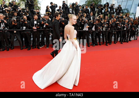 Dakota Fanning participant à la "Il était une fois à Hollywood' premiere pendant le 72e Festival du Film de Cannes au Palais des Festivals le 21 mai 2019 à Cannes, France Banque D'Images