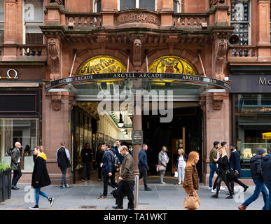 L'extérieur de l'Argyll Arcade historique avec de nombreuses boutiques de bijoux dans le centre-ville de Glasgow, Écosse, Royaume-Uni Banque D'Images