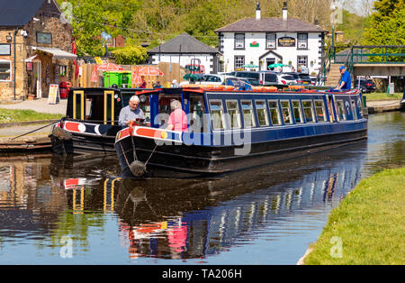 Dengighshire Llangollen Wales 14 mai 2019 bateaux sur l'étroit sentier du canal de Llangollen Banque D'Images