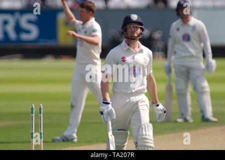 Chester le Street, en Angleterre, 21 mai 2019. Le capitaine Cameron Bancroft de Durham CCC laissant le champ après avoir été épuisé pour 40 dans la deuxième manche contre Gloucestershire CCC. Le match était dans la division 2 du Championnat Specsavers County à l'Unis Riverside, Chester le Street. Banque D'Images