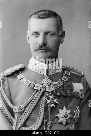 Rupprecht, Prince héritier de Bavière dans un uniforme de général (1869-1955). Photo non datée, probablement autour de 1910. Banque D'Images