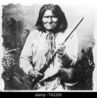 Le chef Apache Geronimo a été l'un des derniers chefs indiens redoutée qui a lutté pendant 30 ans contre les colons blancs dans la deuxième moitié du 19e siècle. Banque D'Images