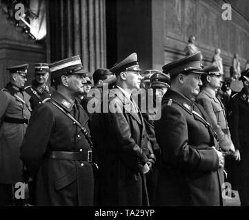 De gauche à droite : Franz Ritter von Epp, Gouverneur du Reich en Bavière, le ministre de l'intérieur du Reich Wilhelm Frick, et Hermann Goering à Valhalla. Photo : Friedrich Bauer. Banque D'Images