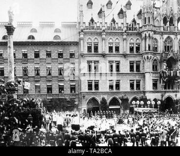 Procession du Corpus Christi sur Marienplatz à Munich. Banque D'Images