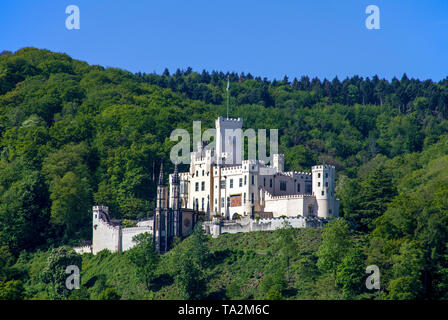 Château de Stolzenfels, palais néo-gothique dans la ville Coblence, site du patrimoine mondial de l'UNESCO, Vallée du Haut-Rhin moyen, Rhénanie-Palatinat, Allemagne Banque D'Images