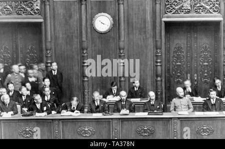 La salle plénière de la Diète japonaise à Tokyo lors d'une réunion des délégués. Banque D'Images