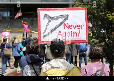 Une manifestation contre l'interdiction de l'avortement, Eugene, Oregon, USA. Banque D'Images