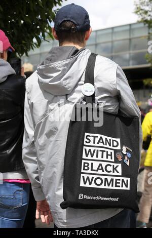 Une manifestation contre l'interdiction de l'avortement, Eugene, Oregon, USA. Banque D'Images