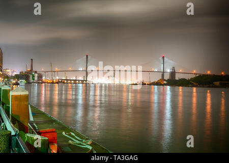 Nuit sur la rivière Savannah Savannah en Géorgie Banque D'Images