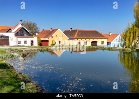 Vesnická památková - zóna vesnice Dobšice, Holašovic u Jizni Cechy, Ceska Republika / Dobsice Holasovice, village près de la Bohême du Sud, République Tchèque Banque D'Images