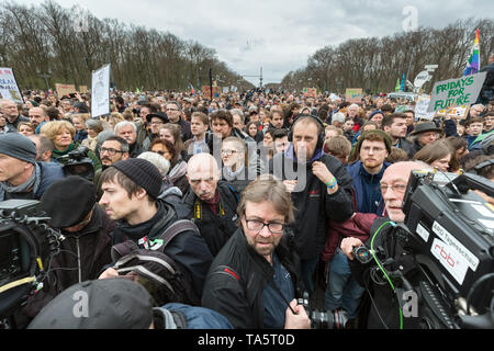 29.03.2019, Berlin, Berlin, Allemagne - dans l'intérêt des médias. Des militants de la protection du climat à l'occasion de démontrer l'FridaysForFuture d Banque D'Images