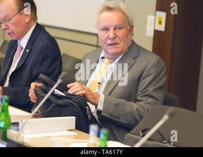 Lausanne, Suisse. 22 mai, 2019. Lausanne, Suisse - le 22 mai 2019 : Le Comité International Olympique, CIO, réunion du bureau exécutif avec Denis Oswald | Conditions de crédit dans le monde entier : dpa/Alamy Live News Banque D'Images