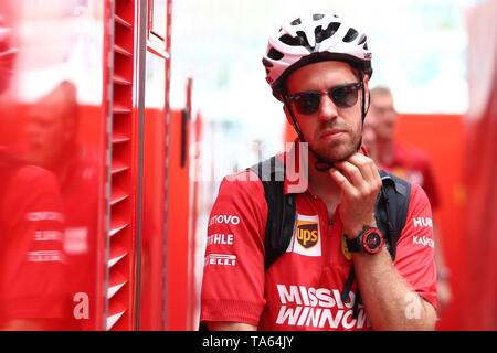 Monte Carlo, Monaco. 22 mai , 2019. Sebastian Vettel de la Scuderia Ferrari dans le paddock durant le Grand Prix F1 de Monaco Crédit : Marco Canoniero/Alamy Live News Crédit : Marco Canoniero/Alamy Live News Banque D'Images