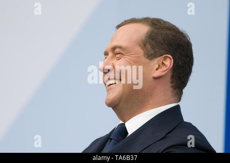 Saint Petersburg, Russie - 15 mai 2019. Le Premier ministre russe Dmitri Medvedev au cours de la session plénière du Forum juridique international de Saint-Pétersbourg. Banque D'Images