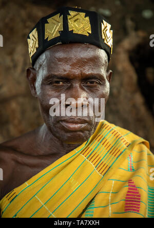 Portrait d'un chef de tribu de Baule tribe, Région des Lacs, Bomizanbo, Côte d'Ivoire Banque D'Images