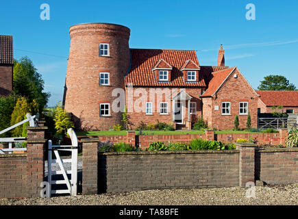 Marcoli moulin, dans le village d'Reedness, East Yorkshire, England UK Banque D'Images