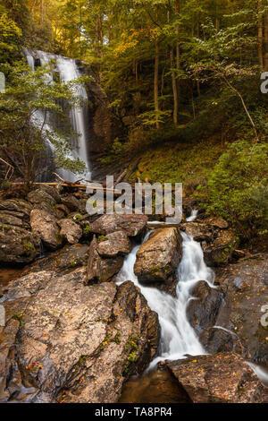 Chutes d'Anna Ruby, Chattahoochee National Forest, Helen, Géorgie Banque D'Images