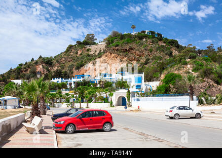 SIDI BOU Saïd, Tunisie, Afrique-vers mai, 2012 : village bleu et blanc de Sidi Bou Said. Les maisons d'habitation, les routes sont sur le littoral et dans l'foothill. C'est lo Banque D'Images