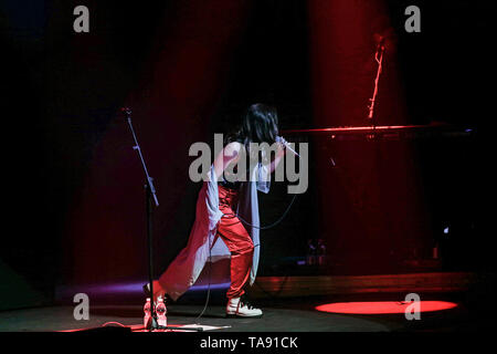 Alice Merton a présenté son premier album 'Mint' à l'Auditorium Parco della Musica à Rome. Banque D'Images