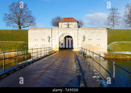 Pont sur les douves de porte du roi Kastellet, Copenhague, Danemark, Scandinavie, Europe Banque D'Images