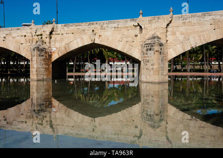 Valence, Espagne. Le 6 février 2019. Mariée de la mer (Puente del Mar). Le Jardin de Turia (Jardin de Turia) Banque D'Images