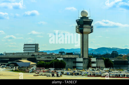 16 septembre 2018 ; SAO PAULO , Brésil ; tour de contrôleur de la circulation aérienne à l'Aéroport International de Guarulhos, São Paulo Brésil Banque D'Images