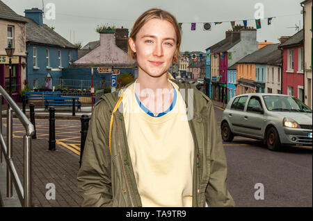 Schull, West Cork, Irlande. 23 mai, 2019. Trois fois en nomination pour un Oscar film star Saoirse Ronan a fait une apparition dans Schull aujourd'hui. Saoirse est interviewé ce soir par Festival Président John Kelleher dans l'Schull Harbour Hotel. Credit : Andy Gibson/Alamy Live News. Banque D'Images