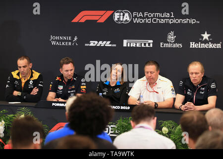 Monte Carlo, Monaco. 23 mai, 2019. F1 Grand Prix de Monte Carlo, la pratique libre ; Cyril Abiteboul, Directeur Général de Renault Sport F1 Racing Team, Christian Horner, Team Principal de Red Bull Racing, Claire Williams, vice-directeur de l'équipe Williams ROKiT Course, Zak Brown, directeur exécutif de McLaren Technology Group et Andy Stevenson, directeur sportif chez SportPesa Point Course à la conférence de presse : Action Crédit Plus Sport/Alamy Live News Banque D'Images